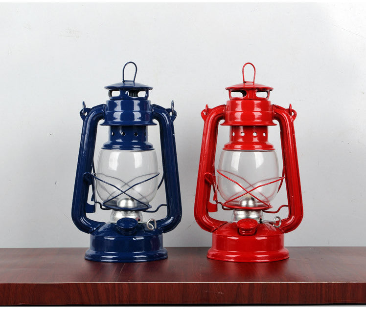 Retro Iron Kerosene Camping Lantern Portable Tent Light