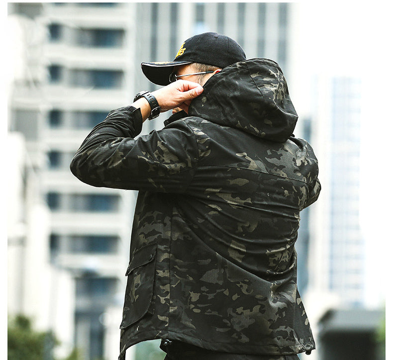 Men’s Simple Outdoor Camouflage Jacket