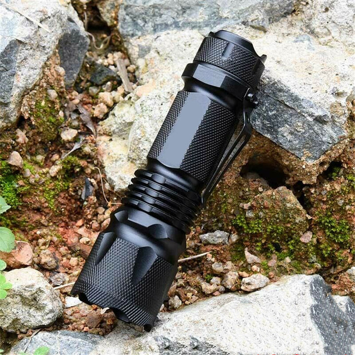 Rechargeable Mini LED Zoom High-Brightness Flashlight