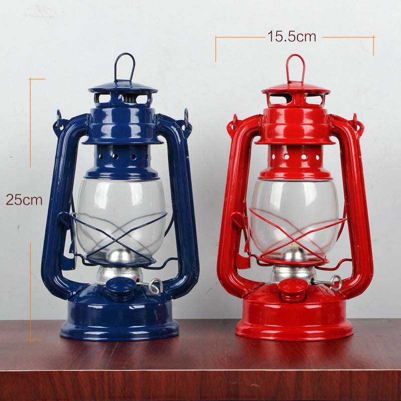 Retro Iron Kerosene Camping Lantern Portable Tent Light